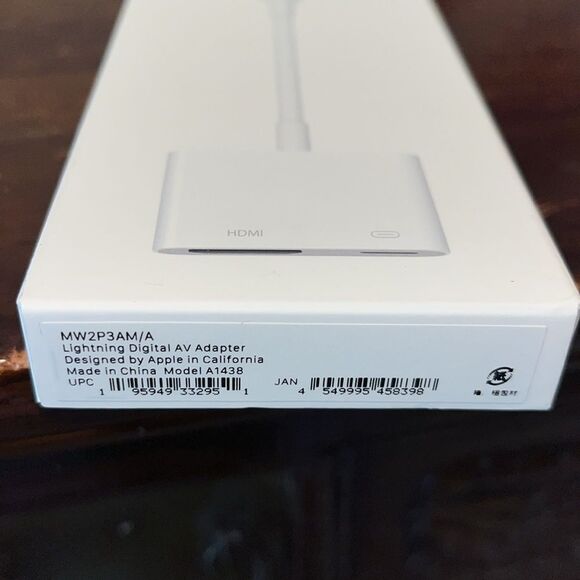 New NIB Apple OEM Lightning Digital AV Adapter BRAND NEW IN BOX - Picture 4 of 4